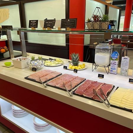 Ibis Budget Girona Costa Brava Kültér fotó
