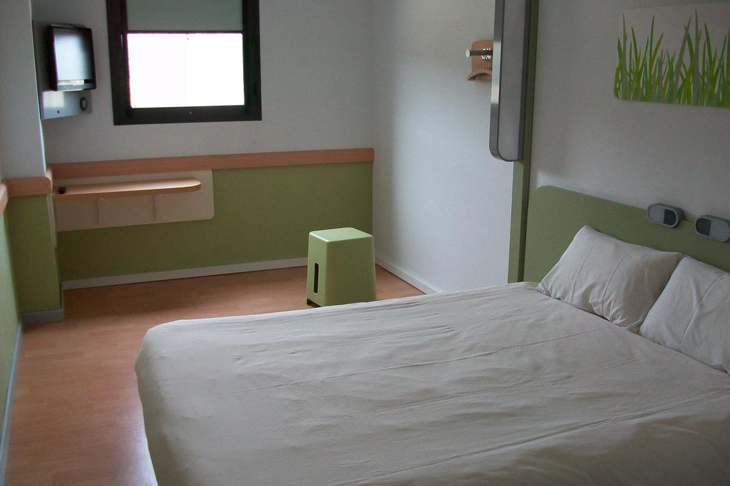 Ibis Budget Girona Costa Brava Kültér fotó