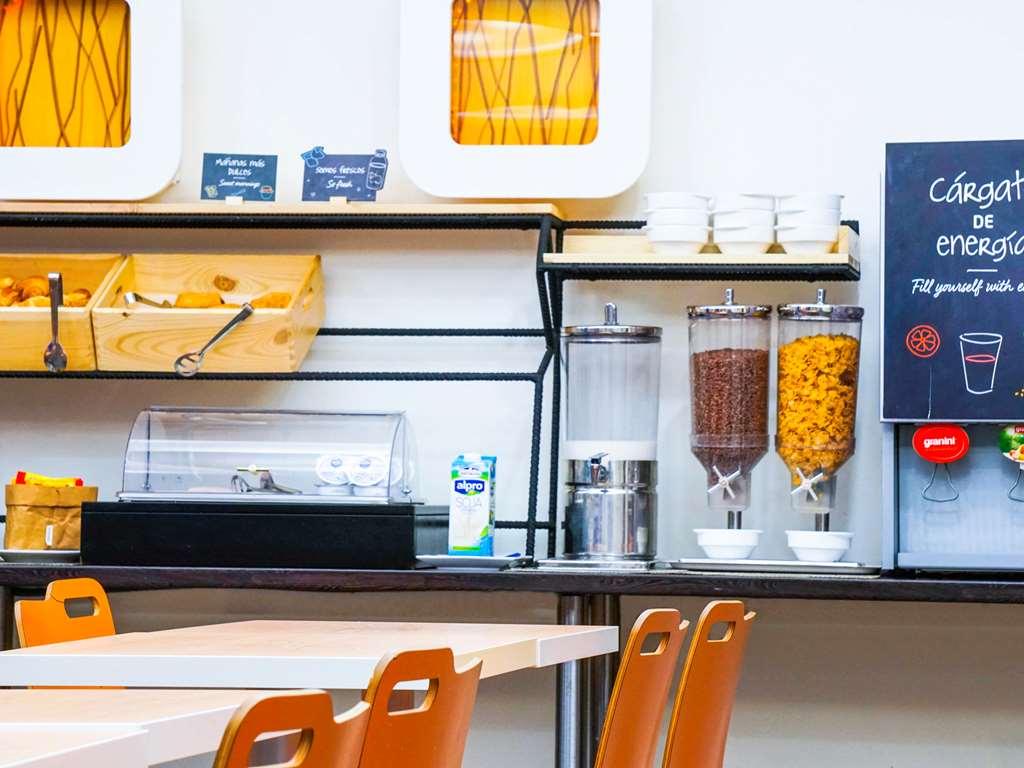 Ibis Budget Girona Costa Brava Étterem fotó