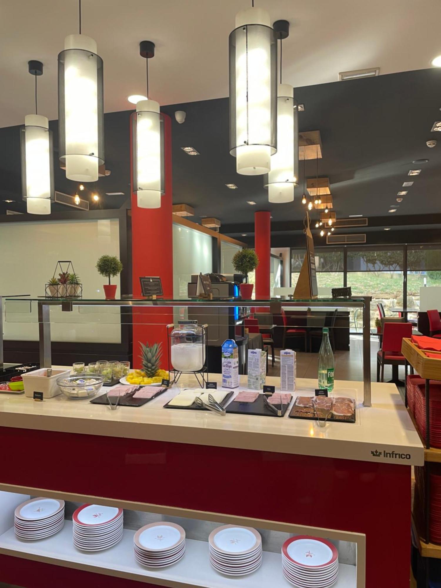 Ibis Budget Girona Costa Brava Kültér fotó